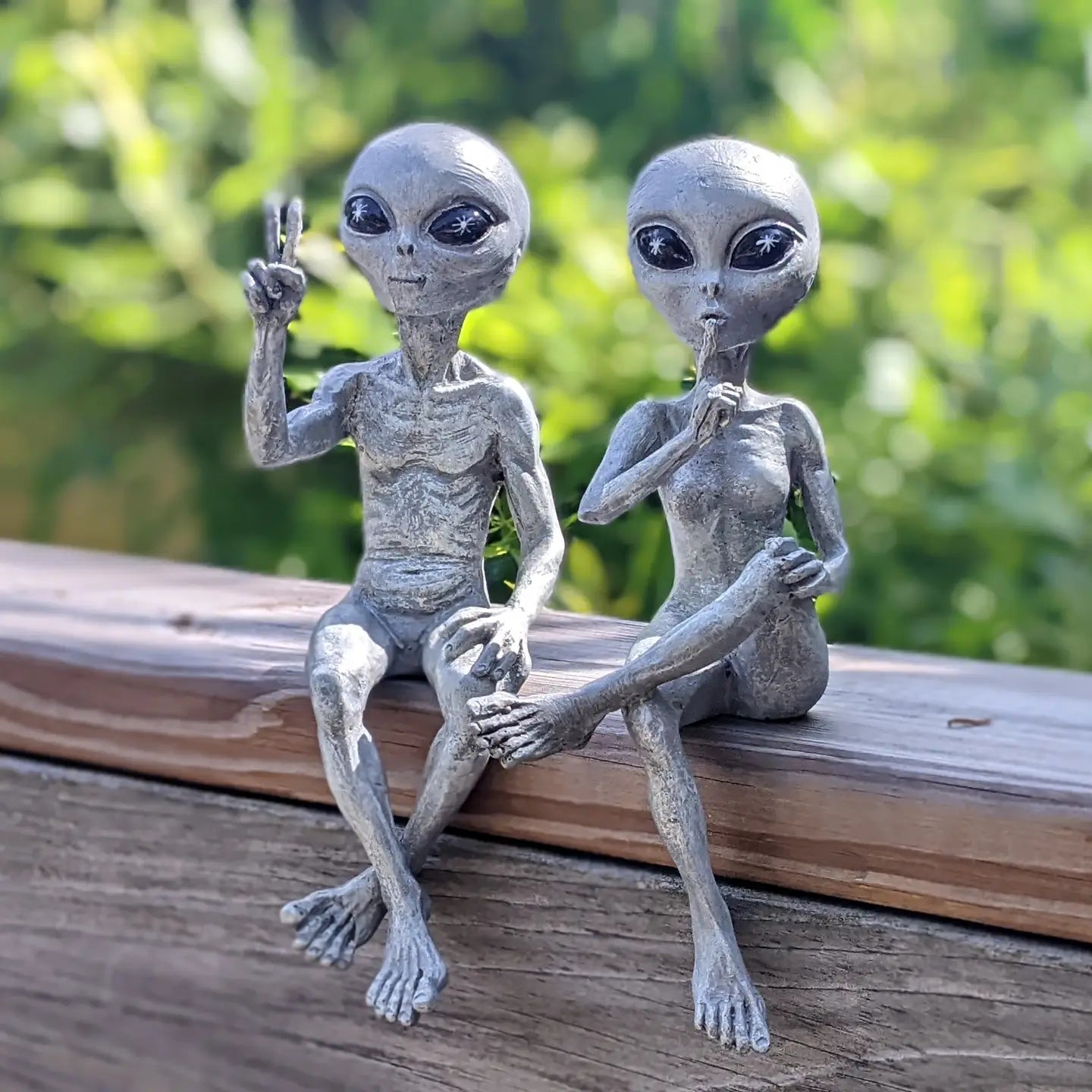 Alien Ledge Loungers "Peace and Quiet" 10"