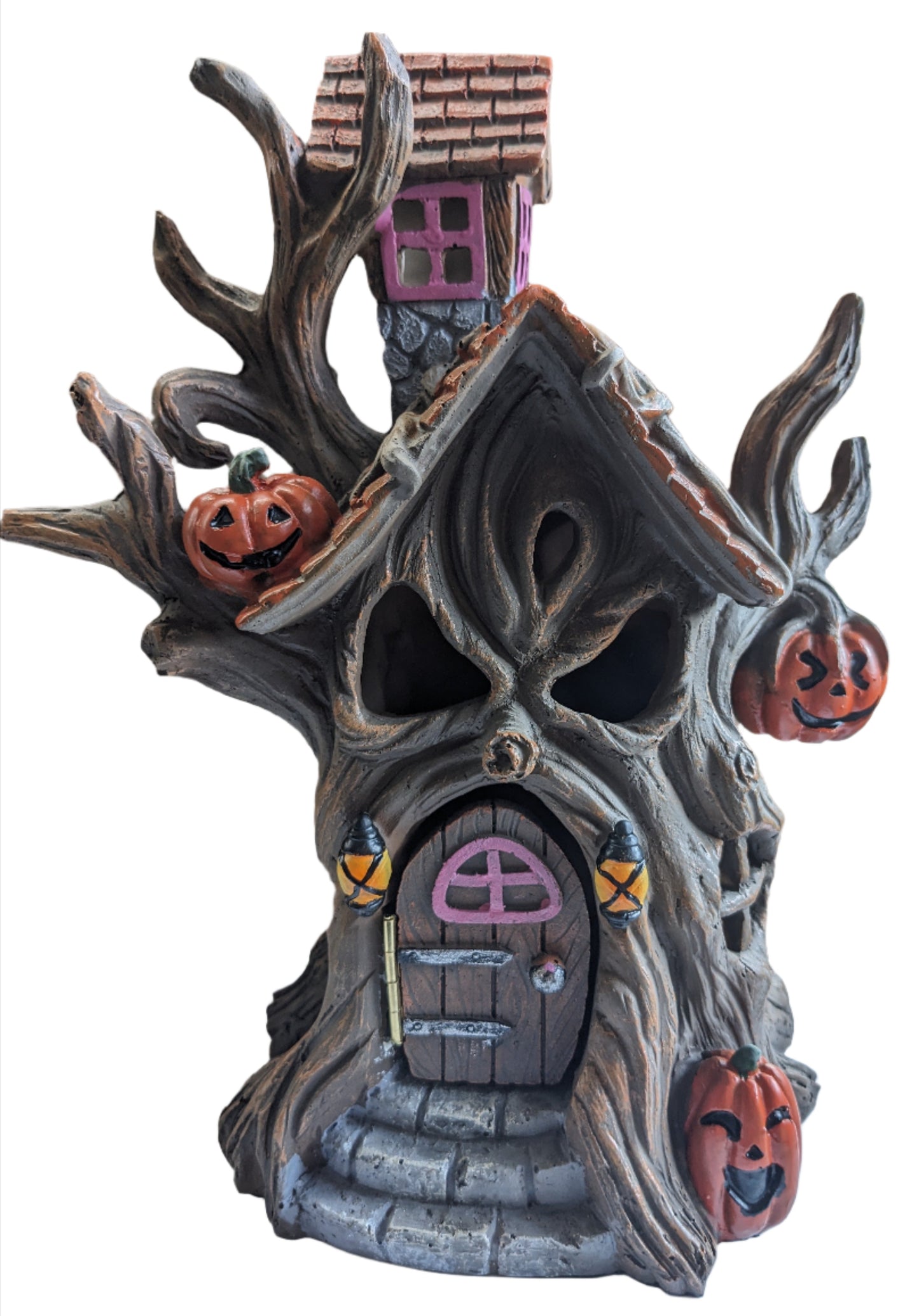 LED Haunted Tree House