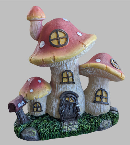 7" 3 Mushroom House