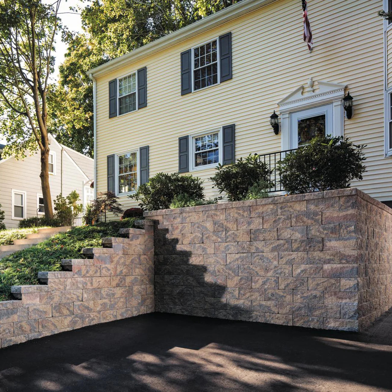 Pin Retaing Feature Pin Retaining Wall System Retaining Wall Blocks | Unilock