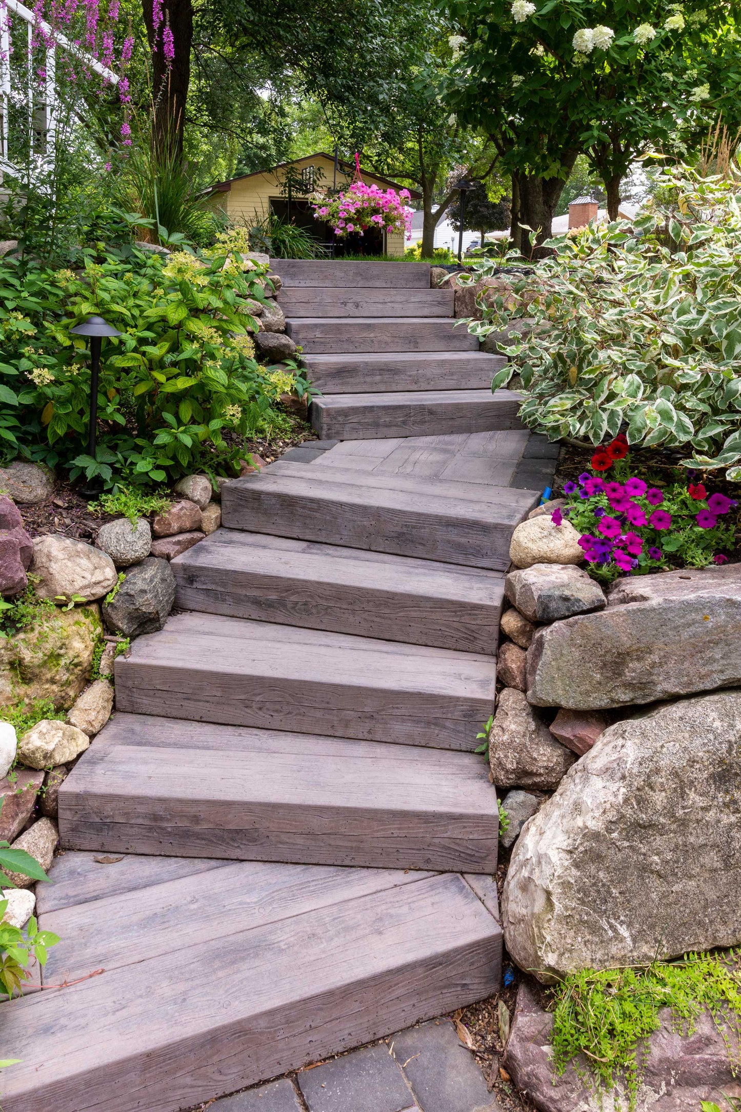 Barn Plank Step