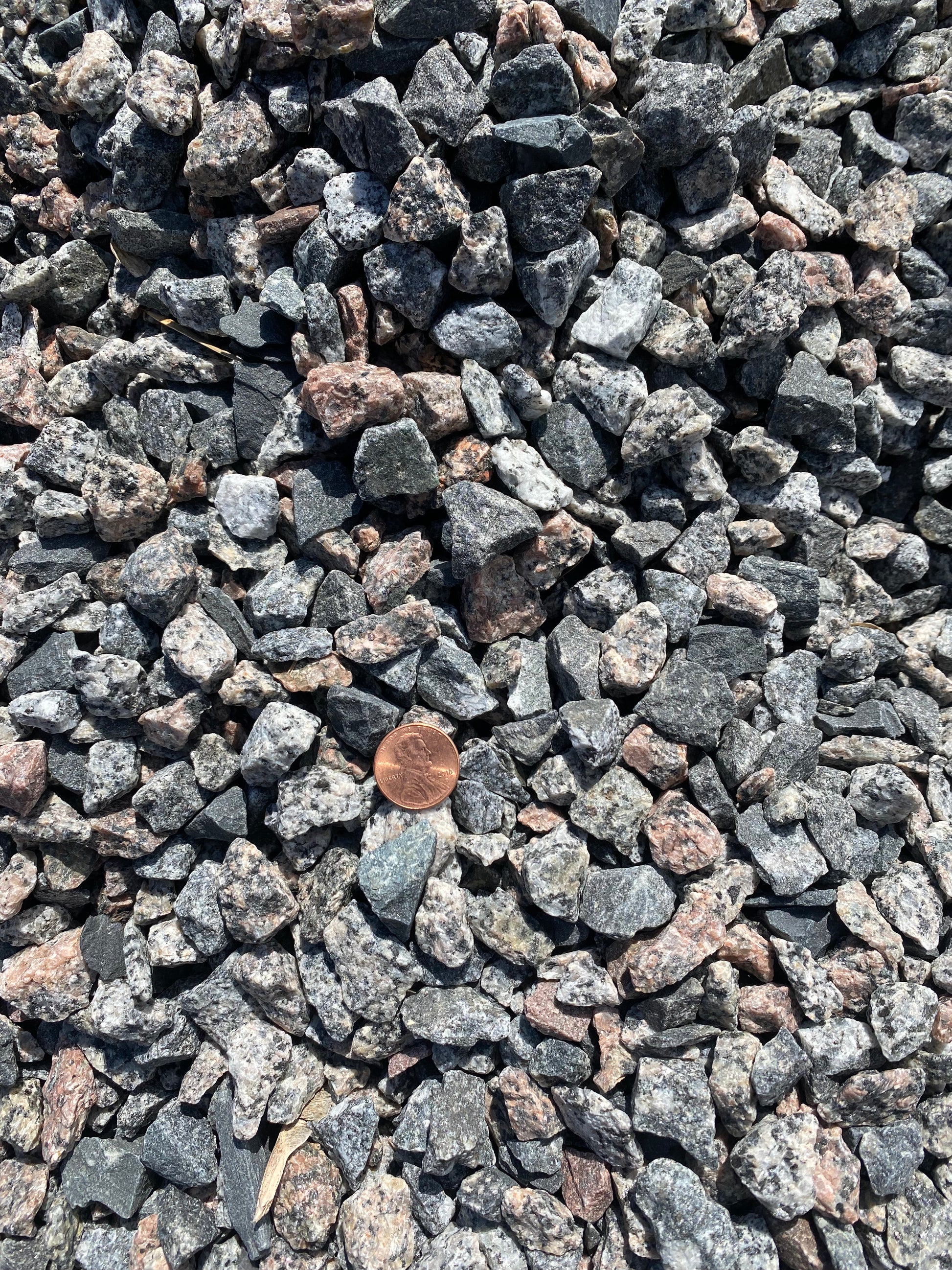 Granite Target Rocks Gray Granite Rock Southwest Boulder & Stone 0.25 Cu. Ft. Graphite Gray